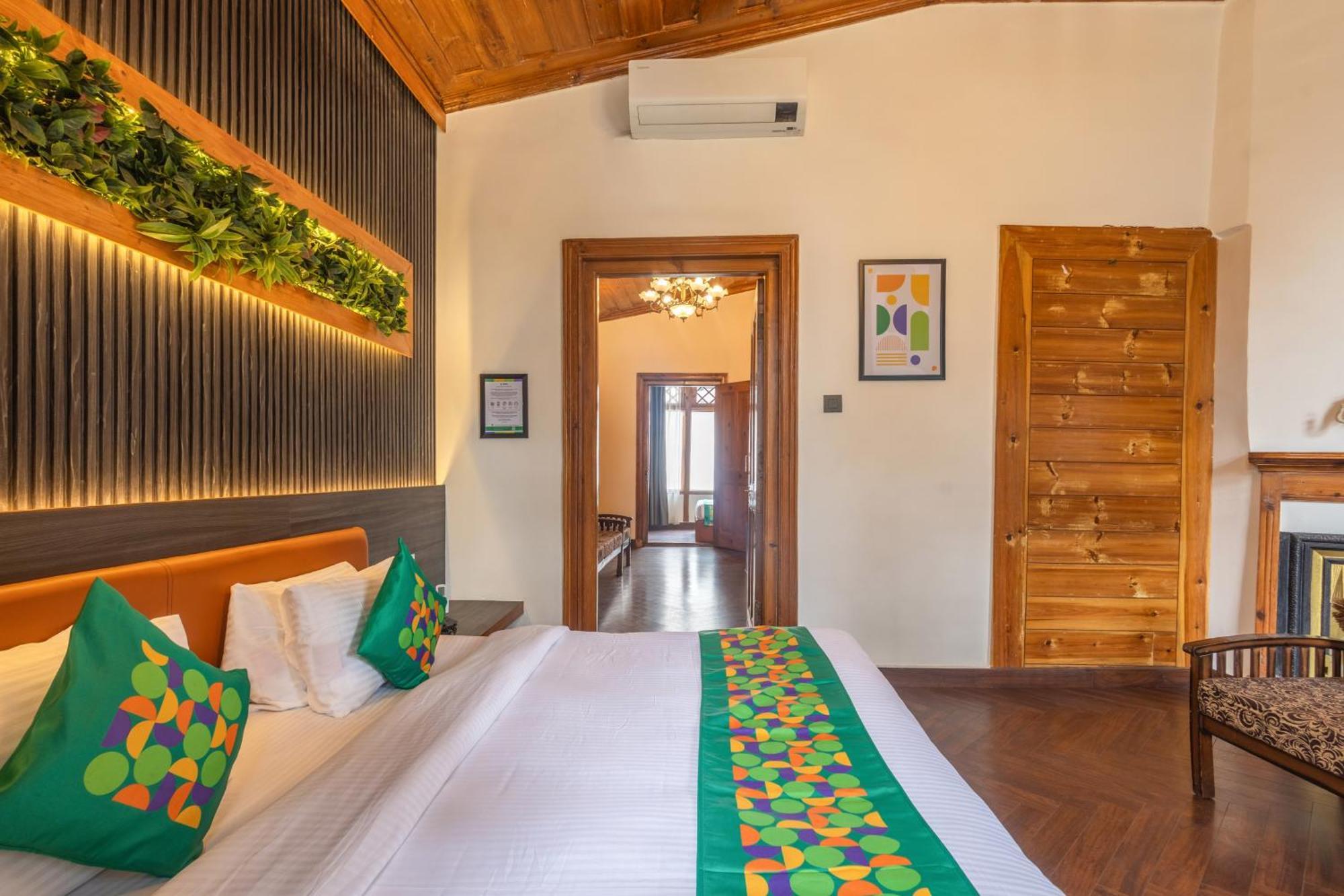 Treebo Premium Torrentium - A Heritage Hotel ชิมลา ภายนอก รูปภาพ